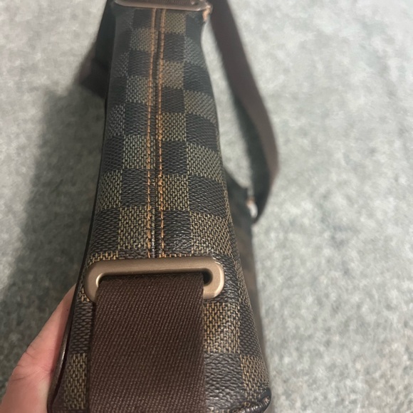 Authentic Louis Vuitton Damier Ebene messenger crossbody bag - & key holder - Picture 8 of 14